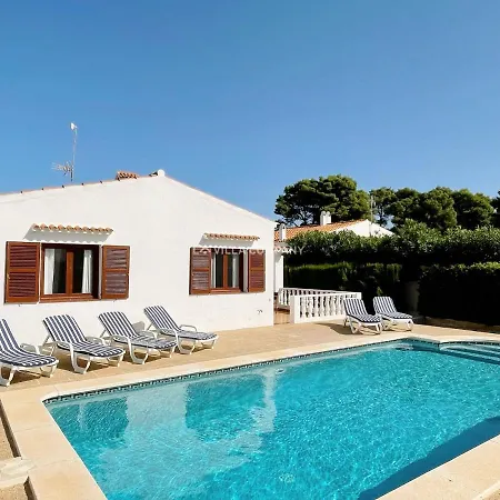 Jojo & Cleo Port d'Addaia