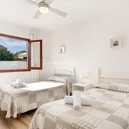 Jojo & Cleo * Port d'Addaia