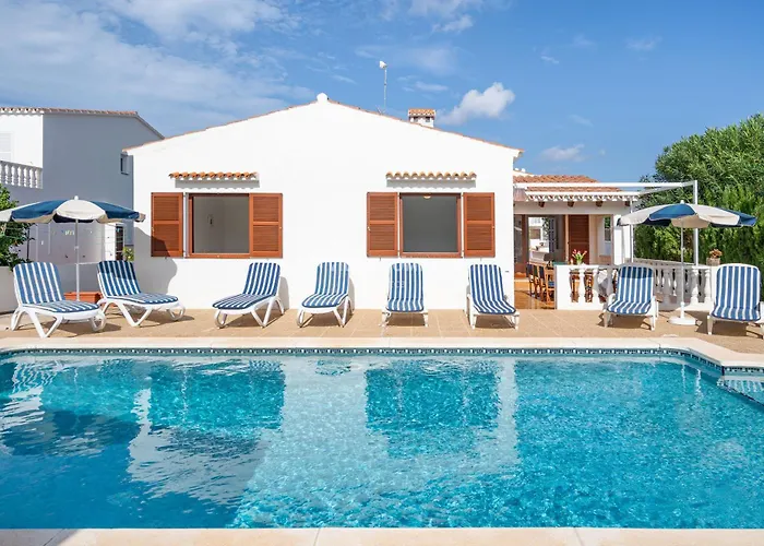 Jojo & Cleo Villa Port d'Addaia