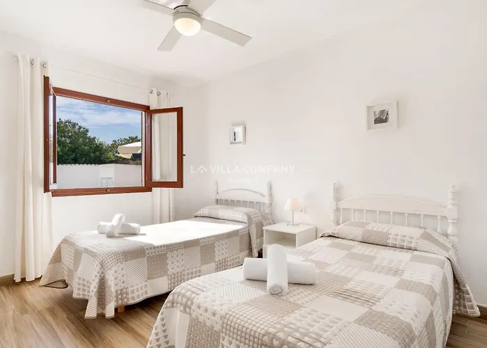 Jojo & Cleo * Port d'Addaia